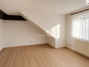 Prodej rodinného domu, Praha - Vysočany, Odlehlá, 140 m2
