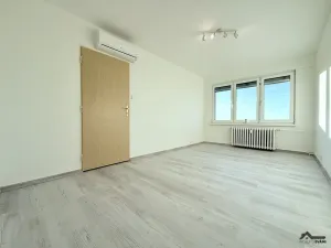 Prodej bytu 3+1, Ostrava, Výškovická, 59 m2