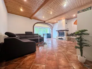 Prodej rodinného domu, Baška, 420 m2