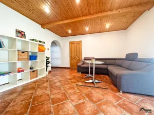 Prodej rodinného domu, Baška, 420 m2