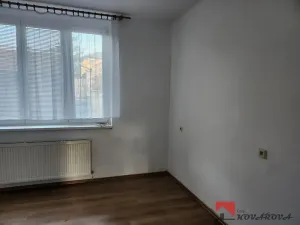 Pronájem bytu 2+kk, Brandýsek, Slánská, 40 m2