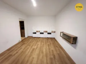 Pronájem bytu 1+1, Přerov, bří Hovůrkových, 36 m2