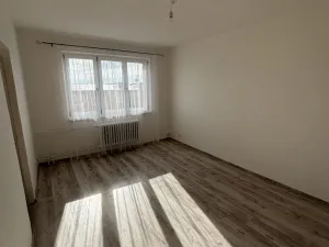 Pronájem bytu 2+1, Habartov, Karla Čapka, 53 m2