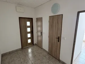 Pronájem bytu 2+1, Habartov, Karla Čapka, 53 m2