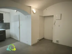Pronájem bytu 1+1, Praha - Libeň, Novákových, 26 m2