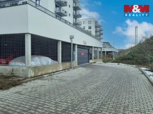 Prodej garážového stání, Praha, Čerpadlová, 33 m2
