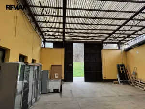 Prodej kanceláře, Zlín - Louky, Chlumská, 600 m2