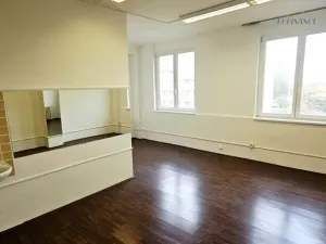 Pronájem kanceláře, Kralupy nad Vltavou, Nerudova, 44 m2