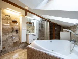 Prodej rodinného domu, Praha - Hlubočepy, Hlubočepská, 156 m2