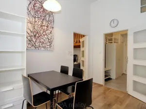 Pronájem bytu 2+kk, Praha - Smíchov, Grafická, 42 m2