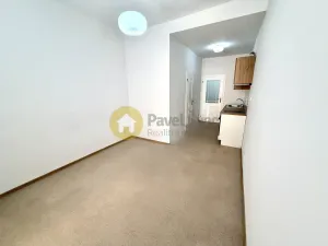 Pronájem bytu 1+kk, Strakonice - Strakonice I, Velké náměstí, 21 m2