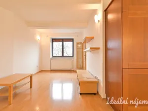 Pronájem bytu 2+kk, Brno, Burešova, 47 m2