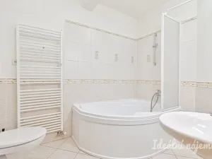 Pronájem bytu 2+kk, Brno, Burešova, 47 m2