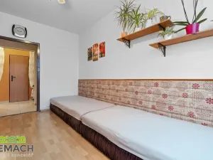 Prodej bytu 3+1, Uherské Hradiště, Bedřicha Buchlovana, 75 m2