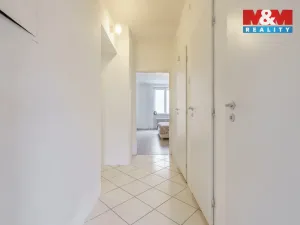 Prodej bytu 2+1, Karlovy Vary, K. Čapka, 55 m2