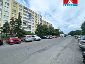 Pronájem bytu 1+1, Chomutov, Jirkovská, 35 m2