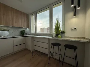 Prodej bytu 3+1, Ostrava, Tlapákova, 74 m2