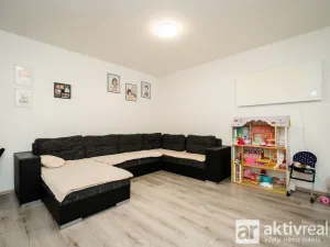 Prodej ubytování, Neratovice, Hlavní, 620 m2