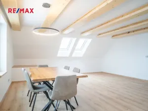 Prodej bytu 4+1, Černilov, 130 m2