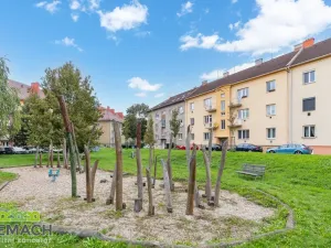 Pronájem bytu 2+1, Uherské Hradiště, Tůně, 55 m2