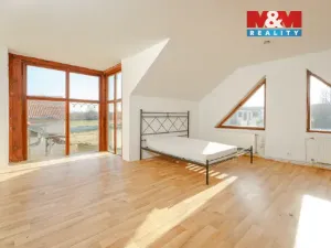 Prodej rodinného domu, Miskovice - Bylany, 643 m2