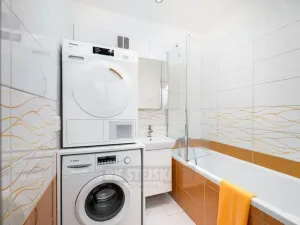 Prodej bytu 2+1, České Budějovice - České Budějovice 3, U Trojice, 63 m2