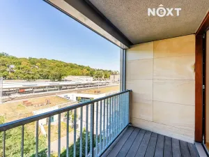 Pronájem bytu 3+kk, Praha - Vysočany, Podnádražní, 100 m2