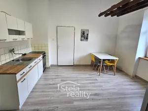 Prodej bytu 2+1, Holčovice - Komora, 61 m2