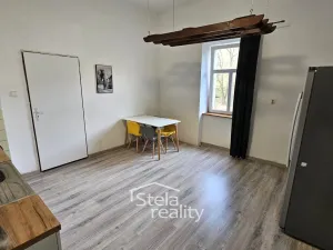 Prodej bytu 2+1, Holčovice - Komora, 61 m2