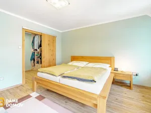 Prodej rodinného domu, Kostelec u Holešova, 260 m2