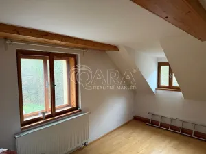 Prodej podílu 1/2 rodinného domu, Praha - Zadní Kopanina, Kavylová, 500 m2