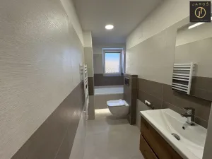 Prodej bytu 3+1, Žatec, Bratří Čapků, 81 m2