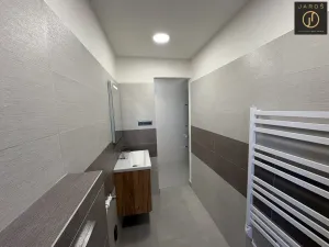 Prodej bytu 3+1, Žatec, Bratří Čapků, 81 m2