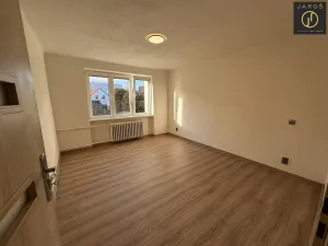 Prodej bytu 3+1, Žatec, Bratří Čapků, 81 m2