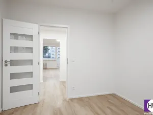 Prodej bytu 4+kk, Praha, Novodvorská, 76 m2