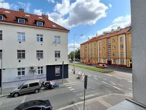 Pronájem bytu 2+kk, Praha - Strašnice, Černokostelecká, 47 m2