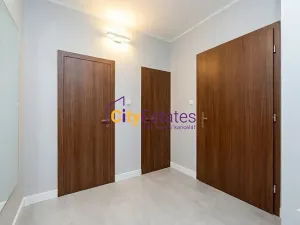 Prodej bytu 3+1, Praha - Motol, Weberova, 77 m2