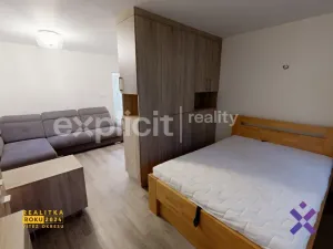 Pronájem bytu 2+1, Zlín, Mokrá II, 65 m2