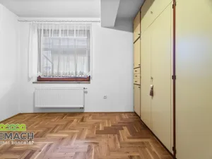 Prodej rodinného domu, Hronov, Karoliny Světlé, 250 m2