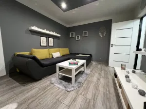 Pronájem bytu 3+1, Pardubice - Polabiny, kpt. Bartoše, 60 m2
