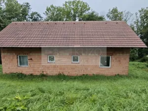 Prodej rodinného domu, Mladé Buky - Hertvíkovice, 140 m2