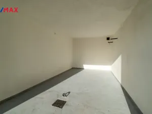 Prodej garáže, Praha - Kbely, Železnobrodská, 18 m2