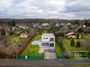 Prodej rodinného domu, Mníšek pod Brdy, U Kolejí, 200 m2