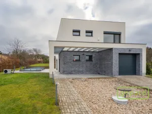 Prodej rodinného domu, Mníšek pod Brdy, U Kolejí, 200 m2