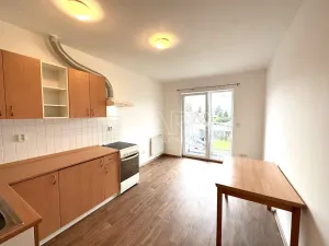 Pronájem bytu 2+kk, Chyňava, Obecní, 29 m2
