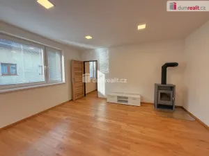 Pronájem bytu 2+1, Křešice, 52 m2