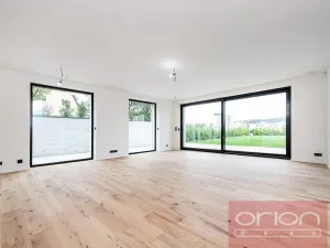 Pronájem rodinného domu, Praha - Stodůlky, Ke Koh-i-nooru, 282 m2