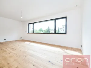 Pronájem rodinného domu, Praha - Stodůlky, Ke Koh-i-nooru, 282 m2