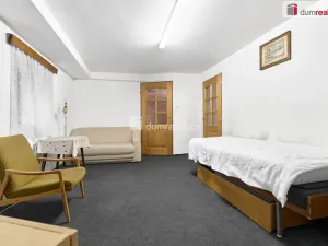 Prodej chalupy, Žlutice - Verušice, 450 m2