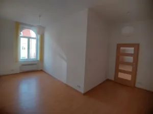 Pronájem bytu 3+1, Tábor, 9. května, 98 m2